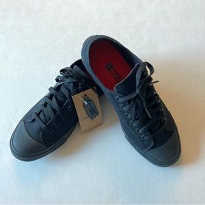 NWT Unisex Men’s Women’s Delray Black Canvas Work Shoes Non-Slip Shoes for Crews